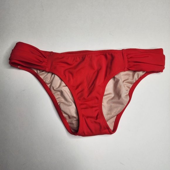 NEW Victoria's Secret Bikini Bottom Hipster Red Small - Picture 1 of 6